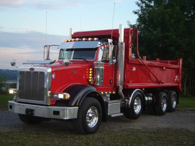Camion benne SM Plus pour le transport en vrac