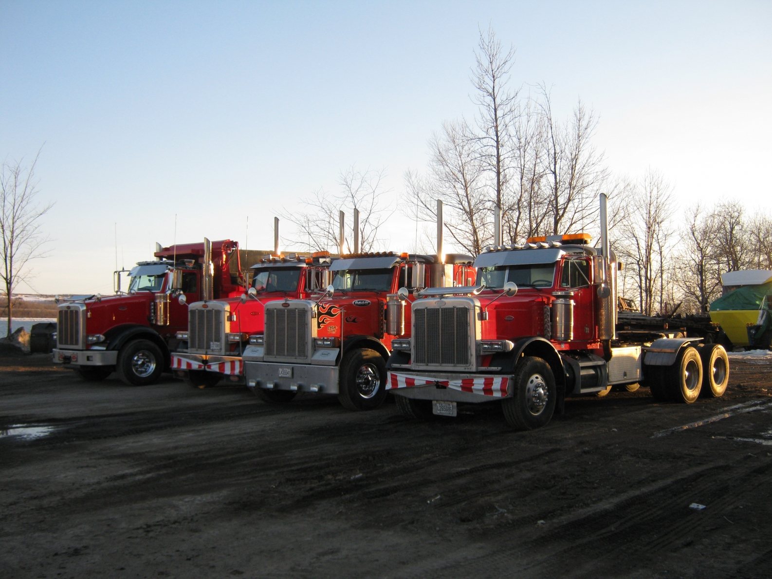 Flotte de camions Peterbilt de SM Plus